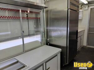 2009 Cew202w Kitchen Food Trailer Concession Trailer Exhaust Fan Idaho for Sale