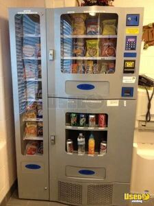 2009 Combo Vending Machine Florida for Sale