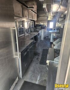 2009 Commercial All-purpose Food Truck Concession Window Nevada Diesel Engine for Sale