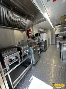2009 E-350 All-purpose Food Truck Stovetop Texas Gas Engine for Sale