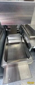 2009 E-350 All-purpose Food Truck Triple Sink Texas Gas Engine for Sale