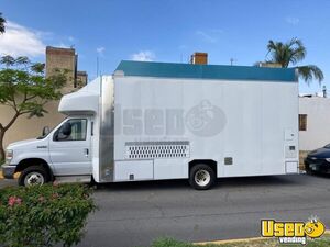 2009 18' Ford E450 All-Purpose Food Truck with Newly Built Kitchen for Sale in California!