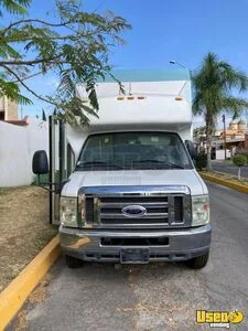 2009 E 450 All-purpose Food Truck Diamond Plated Aluminum Flooring California Gas Engine for Sale