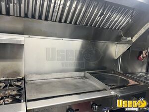 2009 E-450 Kitchen Food Truck All-purpose Food Truck Stainless Steel Wall Covers California Gas Engine for Sale