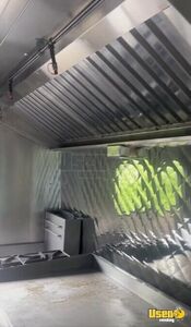 2009 E350 All-purpose Food Truck Diamond Plated Aluminum Flooring Maryland Gas Engine for Sale