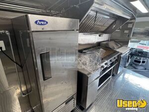 2009 E350 All-purpose Food Truck Hand-washing Sink Nevada Gas Engine for Sale