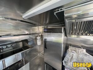 2009 E350 All-purpose Food Truck Work Table Nevada Gas Engine for Sale