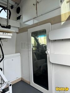 2009 E350 Pet Care / Veterinary Truck 10 New York for Sale