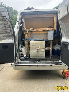 2009 E350 Pet Care / Veterinary Truck Shore Power Cord Indiana Gas Engine for Sale