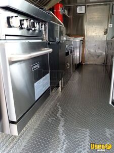 2009 E450 All-purpose Food Truck Cabinets Florida Gas Engine for Sale