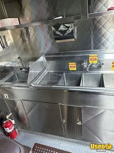 2009 E450 Catering Food Truck Propane Tank California Gas Engine for Sale