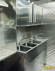 2009 E450 Super Duty Van All-purpose Food Truck Prep Station Cooler New York Gas Engine for Sale
