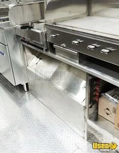 2009 E450 Super Duty Van All-purpose Food Truck Warming Cabinet New York Gas Engine for Sale