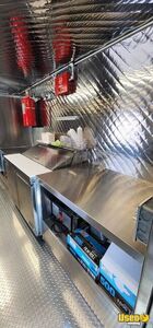 2009 Econoline All-purpose Food Truck Diamond Plated Aluminum Flooring New Jersey Gas Engine for Sale