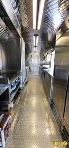 2009 Econoline All-purpose Food Truck Upright Freezer New Jersey Gas Engine for Sale