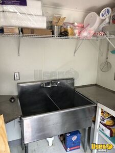 2009 Enclosed Kitchen Food Trailer Concession Trailer Work Table Ohio for Sale