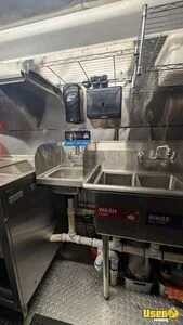 2009 Express All-purpose Food Truck Steam Table Connecticut Diesel Engine for Sale