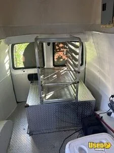 2009 Express Van All-purpose Food Truck Exterior Lighting Massachusetts Gas Engine for Sale