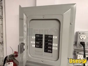 2009 F350 Ice Cream Truck 28 North Carolina Gas Engine for Sale