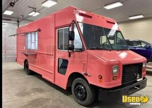2009 Freightliner Mt45 All-purpose Food Truck Air Conditioning California Diesel Engine for Sale