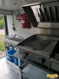 2009 Kitchen Food Truck All-purpose Food Truck Stovetop Texas Gas Engine for Sale