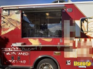 2009 M2 106 All-purpose Food Truck Insulated Walls Florida Diesel Engine for Sale
