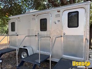 2009 Mobile Bathroom Trailer Restroom / Bathroom Trailer Air Conditioning California for Sale