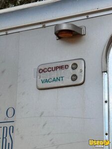 2009 Mobile Bathroom Trailer Restroom / Bathroom Trailer Multiple Tvs California for Sale