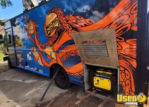 2009 Mt45 All-purpose Food Truck Cabinets Florida Diesel Engine for Sale