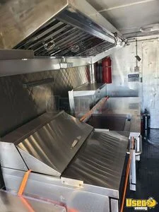 2009 Mt55 All-purpose Food Truck 42 Missouri Diesel Engine for Sale