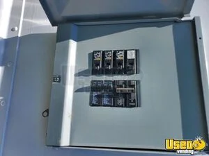 2009 Mt55 All-purpose Food Truck Gray Water Tank Missouri Diesel Engine for Sale