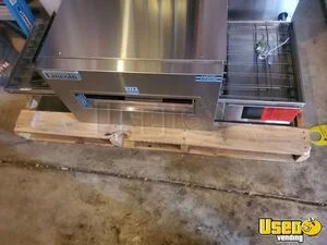 2009 Mt55 All-purpose Food Truck Work Table Missouri Diesel Engine for Sale