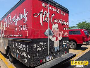 2009 P42 All-purpose Food Truck Concession Window Ohio Diesel Engine for Sale