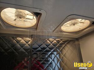 2009 P42 All-purpose Food Truck Triple Sink Ohio Diesel Engine for Sale