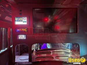 2009 Party Bus Party Bus 27 North Dakota Gas Engine for Sale