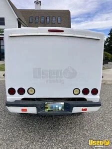 2009 Ranger Catering Food Truck 11 Montana Gas Engine for Sale