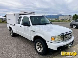 2009 18' Ford Refrigerated Catering Truck Frozen/Cold Food Delivery Truck for Sale in Montana!
