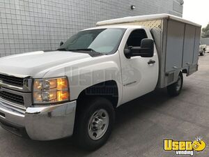 2009 Regal Lunch Serving Food Truck Arizona Gas Engine for Sale
