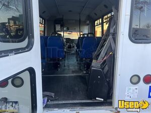 2009 Shuttle Bus Shuttle Bus 9 Pennsylvania Gas Engine for Sale