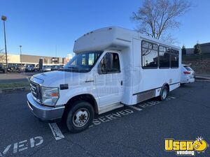 2009 Shuttle Bus Shuttle Bus Pennsylvania Gas Engine for Sale