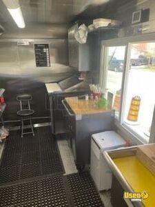 2009 Sprinter All-purpose Food Truck Diamond Plated Aluminum Flooring Ontario Gas Engine for Sale