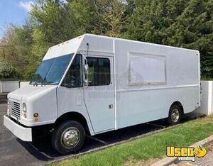 2009 Step Van Concession Truck All-purpose Food Truck Kentucky Gas Engine for Sale