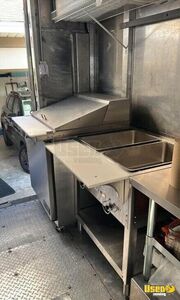 2009 Step Van Kitchen Food Truck All-purpose Food Truck Reach-in Upright Cooler Florida Gas Engine for Sale