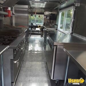 2009 Step Van Kitchen Food Truck Food Truck / Mobile Kitchen Concession Window Michigan Gas Engine for Sale