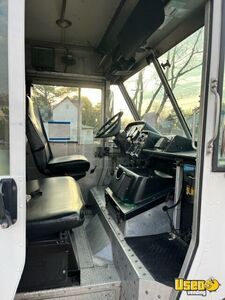 2009 Utilimaster Stepvan Breaker Panel Delaware Diesel Engine for Sale