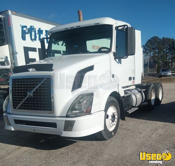 2009 Vnl Volvo Semi Truck North Carolina for Sale