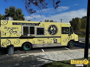 2009 21'  Workhorse W42 Food Truck with Pro-Fire Suppression for Sale in Virginia!