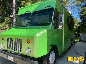 2009 W42 Kitchen Food Truck All-purpose Food Truck Spare Tire Texas Diesel Engine for Sale