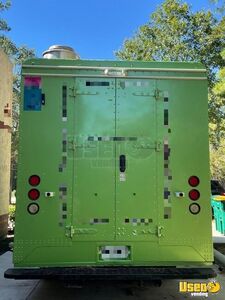 2009 W42 Kitchen Food Truck All-purpose Food Truck Stainless Steel Wall Covers Texas Diesel Engine for Sale