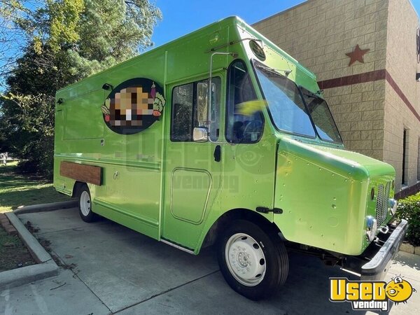 2009 W42 Kitchen Food Truck All-purpose Food Truck Texas Diesel Engine for Sale